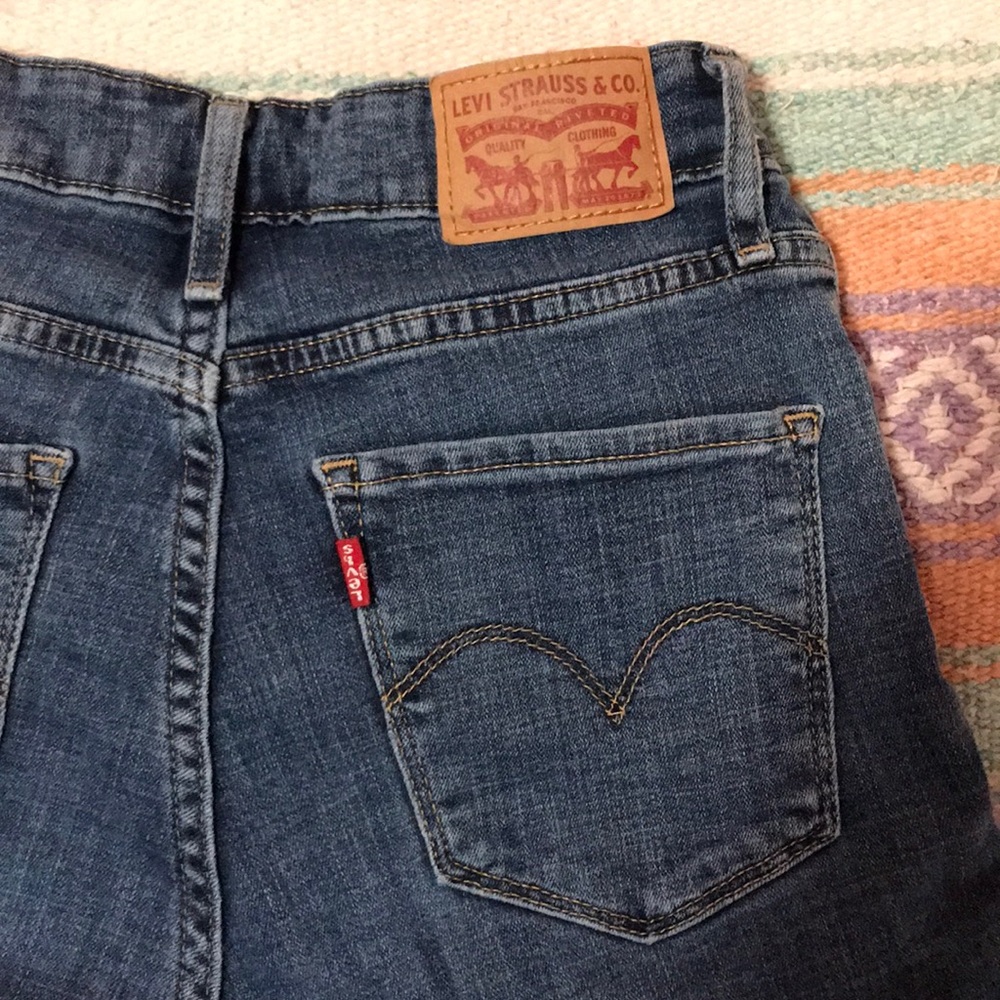 Levi’s 721 High Rise Skinny Jeans